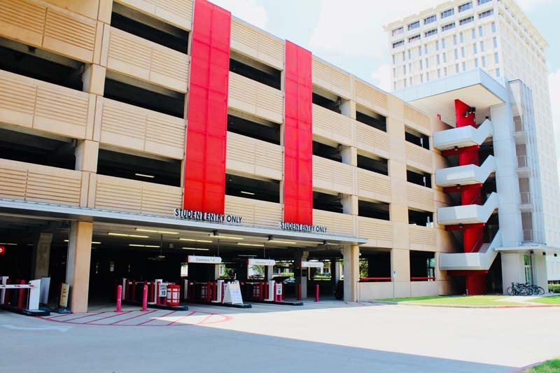 Welcome Center Student Garage